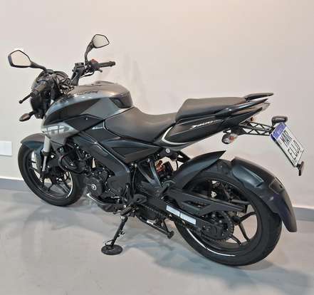 BAJAJ-DOMINAR 200-2023