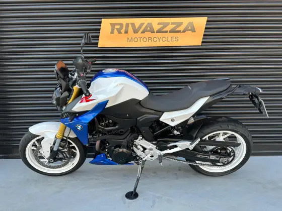 BMW F 900 R SPORT PLUS 