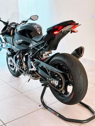 BMW-S 1000 RR-2024