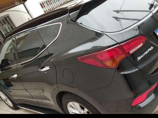 HYUNDAI-SANTA FÉ-3.3 MPFI 4X4 V6 270CV GASOLINA 4P AUTOMÁTICO HYUNDAI-SANTA FÉ-2015