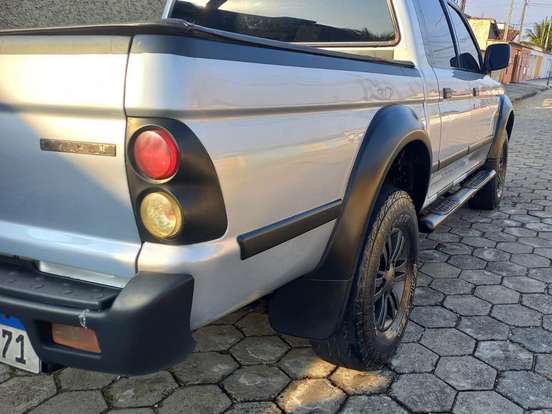 MITSUBISHI-L200-2.5 GL 4X4 CD 8V TURBO DIESEL 4P MANUAL MITSUBISHI-L200-2009