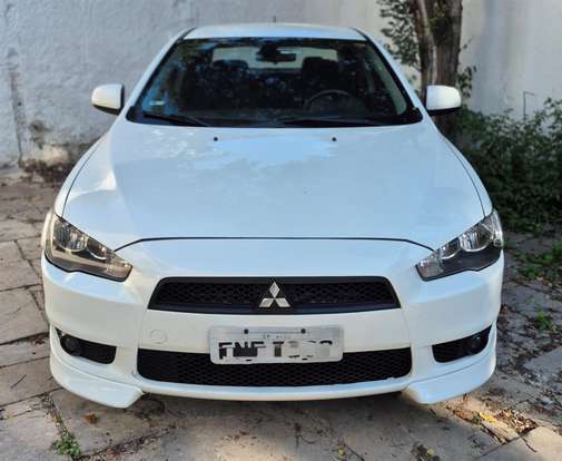 MITSUBISHI-LANCER-2.0 16V GASOLINA 4P AUTOMÁTICO MITSUBISHI-LANCER-2014