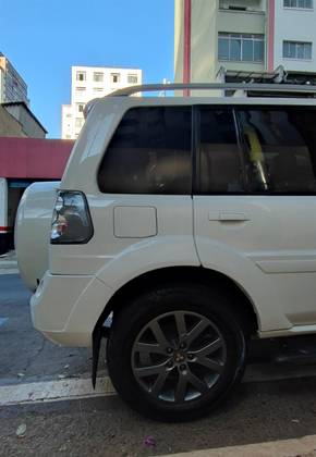MITSUBISHI PAJERO TR4 2.0 4X2 16V 140CV FLEX 4P AUTOMÁTICO
