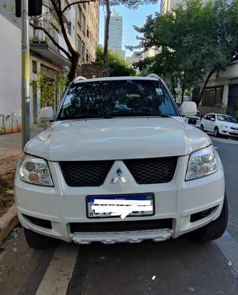 MITSUBISHI-PAJERO TR4-2014