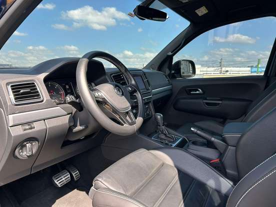 VOLKSWAGEN-AMAROK-2023