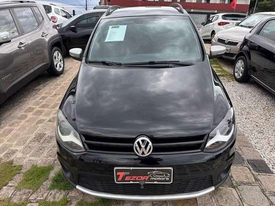 VOLKSWAGEN-SPACE CROSS-2013