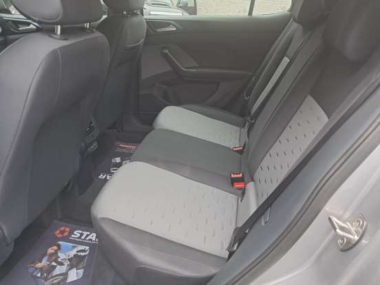 VOLKSWAGEN-T-CROSS-2023