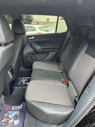 VOLKSWAGEN-T-CROSS-2024