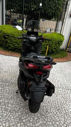 YAMAHA-XMAX 250 CONNECTED ABS-2025