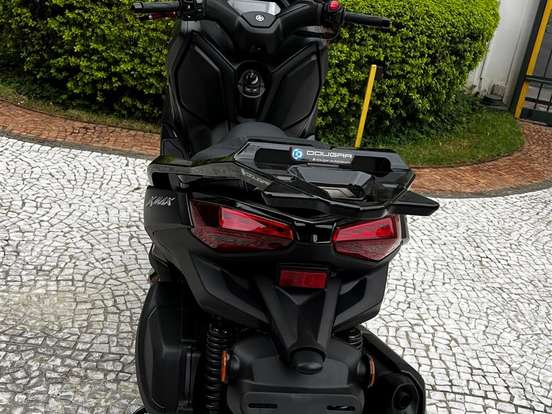 YAMAHA-XMAX 250 CONNECTED ABS YAMAHA-XMAX 250 CONNECTED ABS-2025