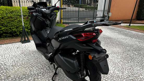 YAMAHA-XMAX 250 CONNECTED ABS-2025
