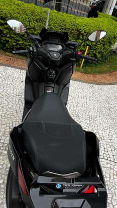 YAMAHA-XMAX 250 CONNECTED ABS-2025