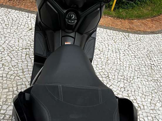 YAMAHA-XMAX 250 CONNECTED ABS YAMAHA-XMAX 250 CONNECTED ABS-2025