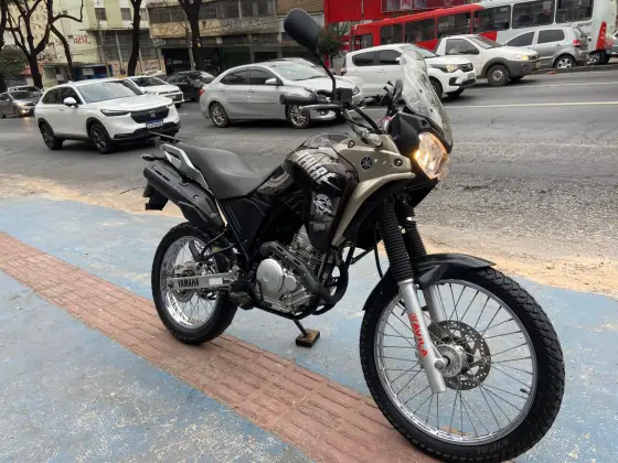 YAMAHA XTZ 250 TÉNÉRÉ 