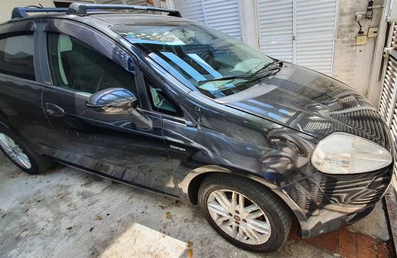 FIAT PUNTO 1.8 ESSENCE 16V FLEX 4P AUTOMATIZADO