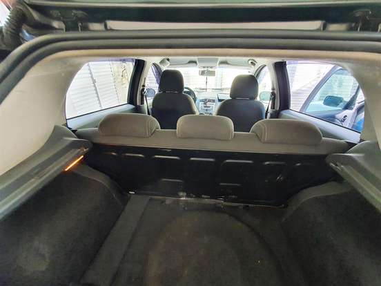 FIAT-PUNTO-1.8 ESSENCE 16V FLEX 4P AUTOMATIZADO FIAT-PUNTO-2011