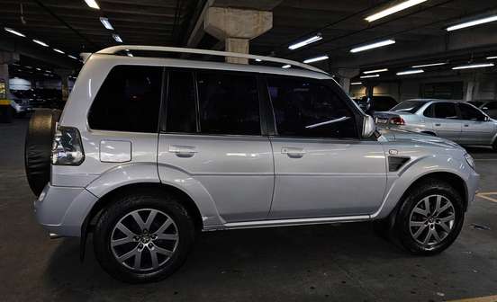 MITSUBISHI-PAJERO TR4-2013