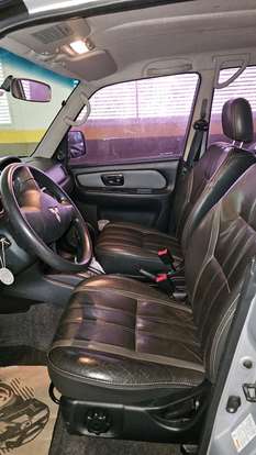 MITSUBISHI-PAJERO TR4-2013