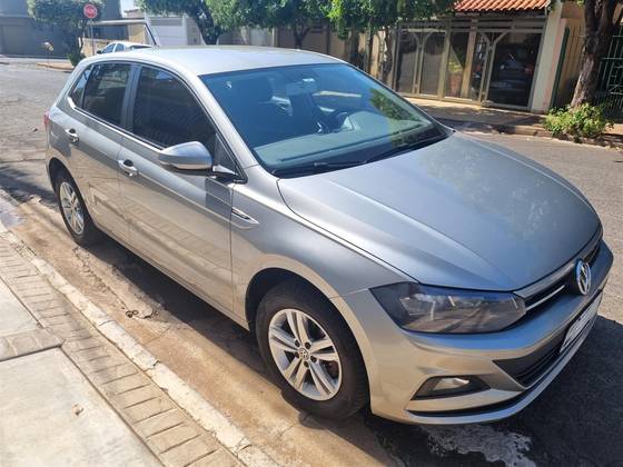 VOLKSWAGEN POLO 2019 1.0 200 TSI COMFORTLINE AUTOMÁTICO