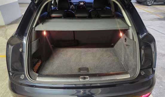 AUDI-Q3-2012
