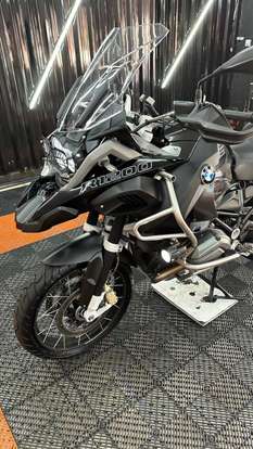 BMW-R 1200 GS TRIPLE BLACK-2018