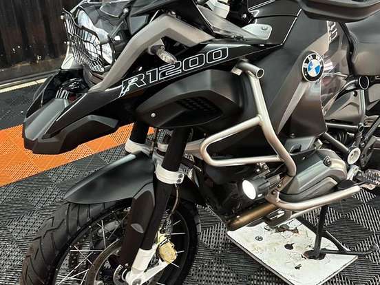 BMW-R 1200 GS TRIPLE BLACK BMW-R 1200 GS TRIPLE BLACK-2018