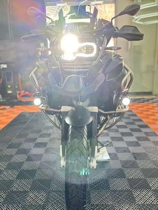 BMW-R 1200 GS TRIPLE BLACK BMW-R 1200 GS TRIPLE BLACK-2018