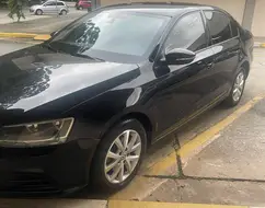 VOLKSWAGEN JETTA 1.4 16V TSI TRENDLINE GASOLINA 4P TIPTRONIC VOLKSWAGEN JETTA 1.4 16V TSI TRENDLINE GASOLINA 4P TIPTRONIC