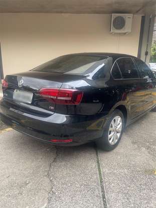VOLKSWAGEN-JETTA-2015