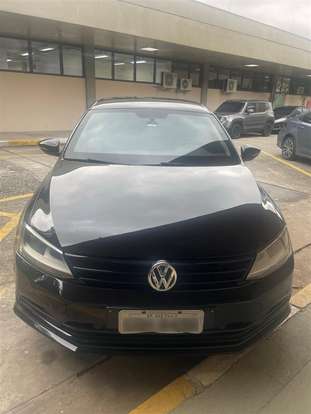 VOLKSWAGEN-JETTA-1.4 16V TSI TRENDLINE GASOLINA 4P TIPTRONIC VOLKSWAGEN-JETTA-2015