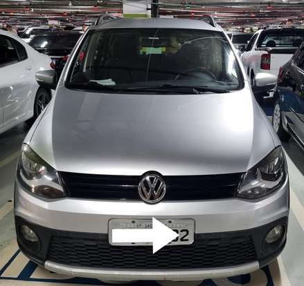 VOLKSWAGEN-SPACE CROSS-2012