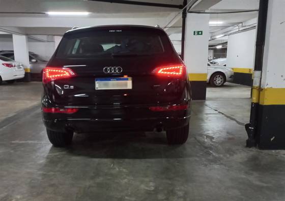 AUDI Q5 2.0 TFSI AMBIENTE 16V 211CV GASOLINA 4P AUTOMÁTICO