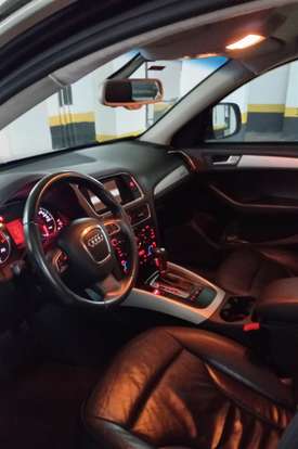 AUDI-Q5-2010