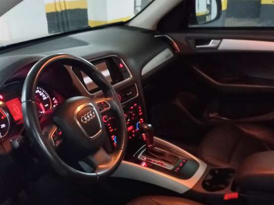AUDI-Q5-2.0 TFSI AMBIENTE 16V 211CV GASOLINA 4P AUTOMÁTICO AUDI-Q5-2010