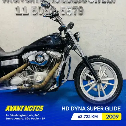 HARLEY-DAVIDSON DYNA SUPER GLIDE 