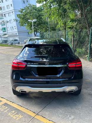 MERCEDES-BENZ-GLA 200-2019