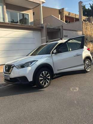 NISSAN-KICKS-2020