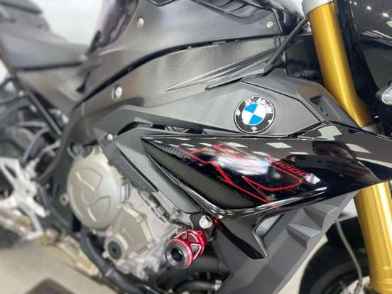 BMW-S 1000 R BMW-S 1000 R-2021
