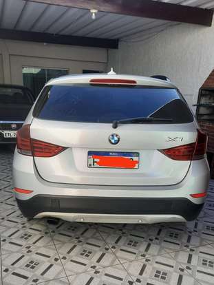 BMW-X1-2013