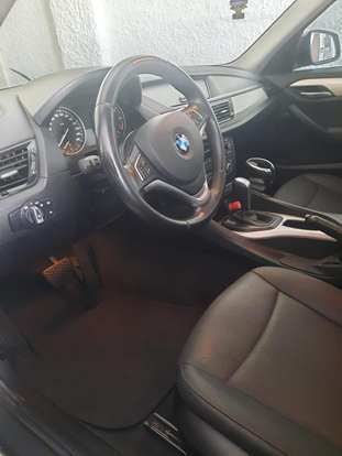 BMW-X1-2013