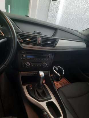 BMW-X1-2013