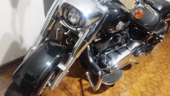 HARLEY-DAVIDSON SOFTAIL FAT BOY 114 