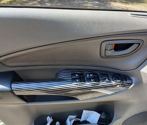 HYUNDAI-TUCSON-2011