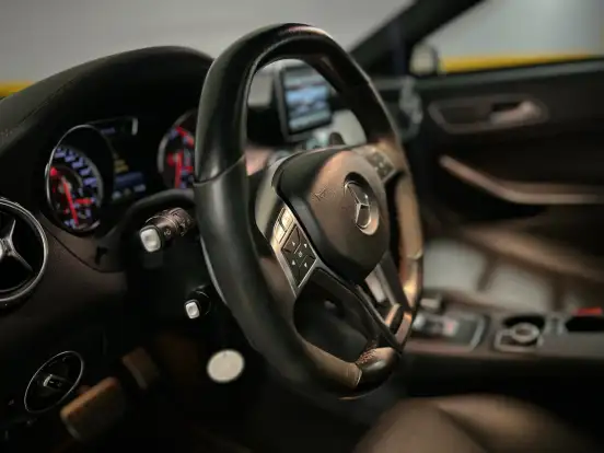 MERCEDES-BENZ-GLA 45 AMG-2.0 16V TURBO GASOLINA 4P AUTOMÁTICO MERCEDES-BENZ-GLA 45 AMG-2015