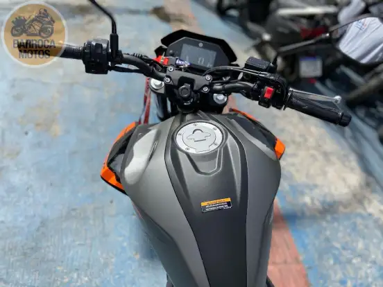 YAMAHA-FZ25 FAZER CONNECTED ABS YAMAHA-FZ25 FAZER CONNECTED ABS-2025