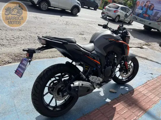 YAMAHA-FZ25 FAZER CONNECTED ABS-2025