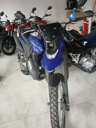 YAMAHA XTZ 250 LANDER CONNECTED YAMAHA XTZ 250 LANDER CONNECTED