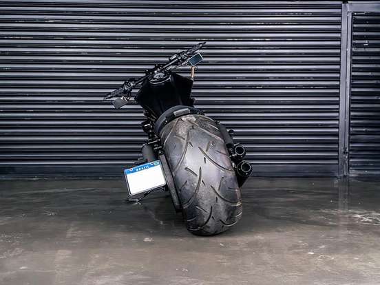 HARLEY-DAVIDSON-V-ROD 10TH ANNIVERSARY EDITION HARLEY-DAVIDSON-V-ROD 10TH ANNIVERSARY EDITION-2012