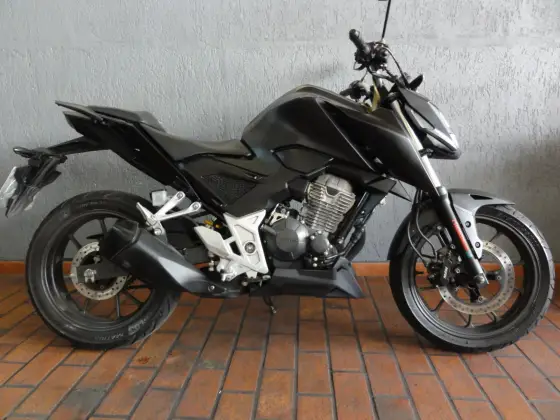 HONDA CB 300F TWISTER CBS 