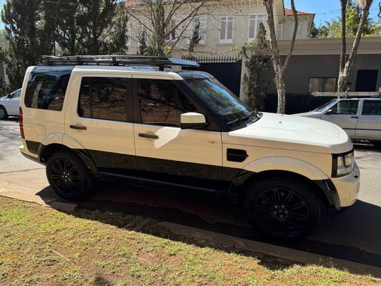 LAND ROVER-DISCOVERY 4-2011